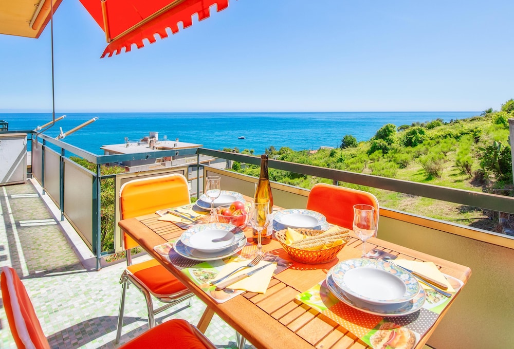 Le Orchidee 14 by Wonderful Italy