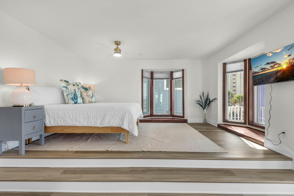 The Gulfview Grandeur