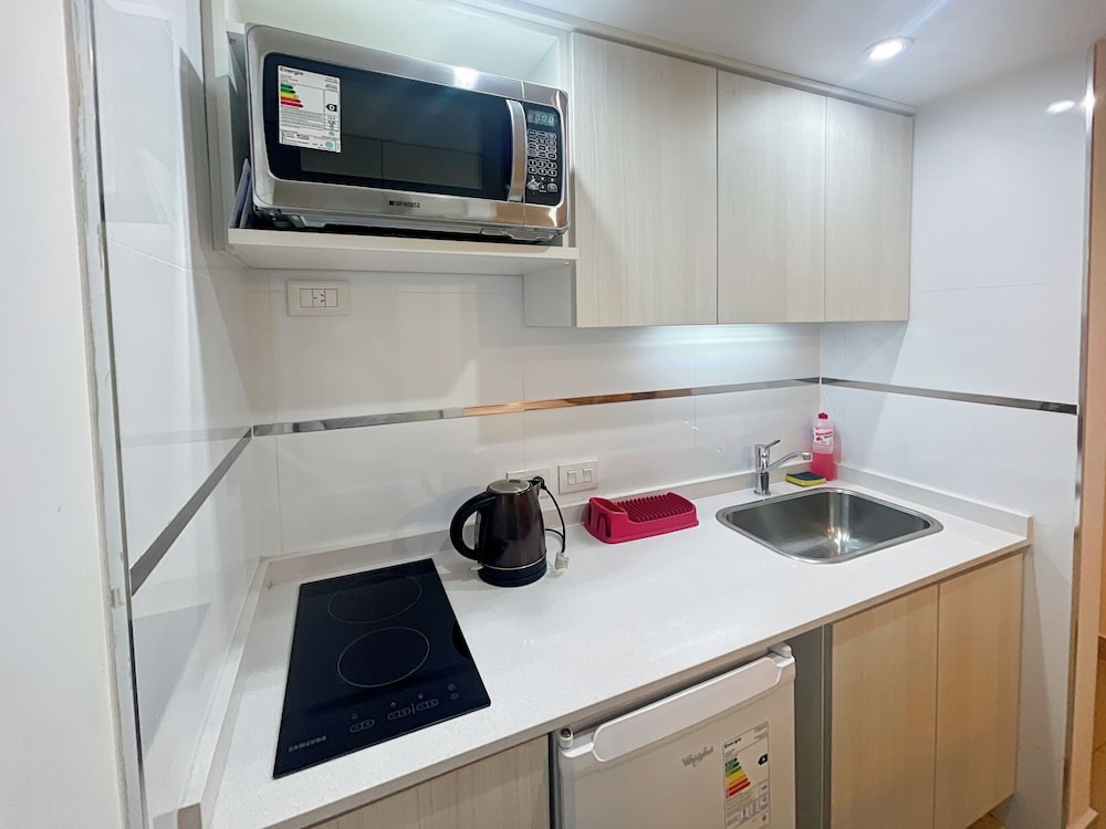 Ayres Suites Moreno