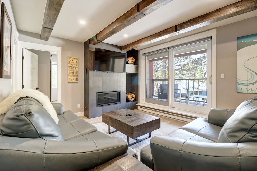 Peaceful Forested Location Next to River, Ski-In Ski-Out Located in Center Village - LD102 by Redawning