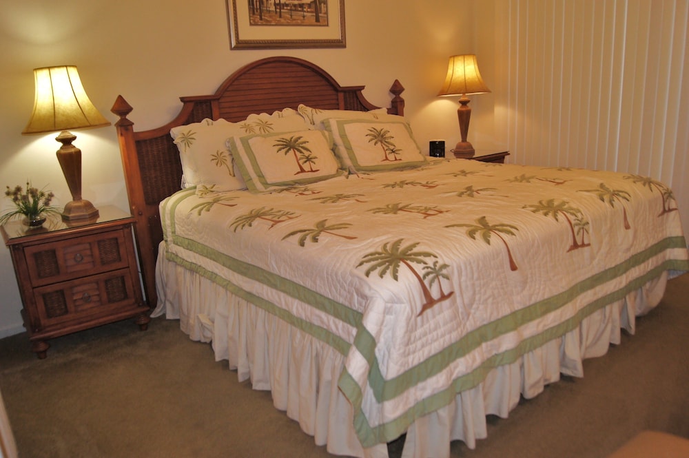 Sea Cloisters 101d 3 Bedroom Condo by RedAwning