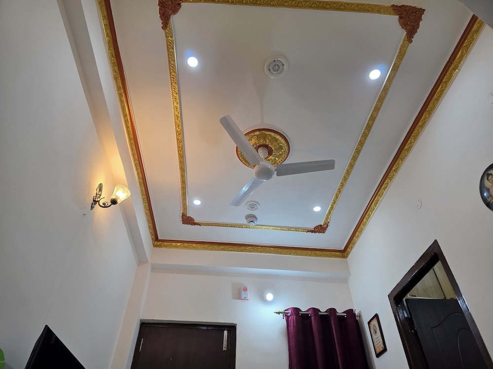 Narayans Residency