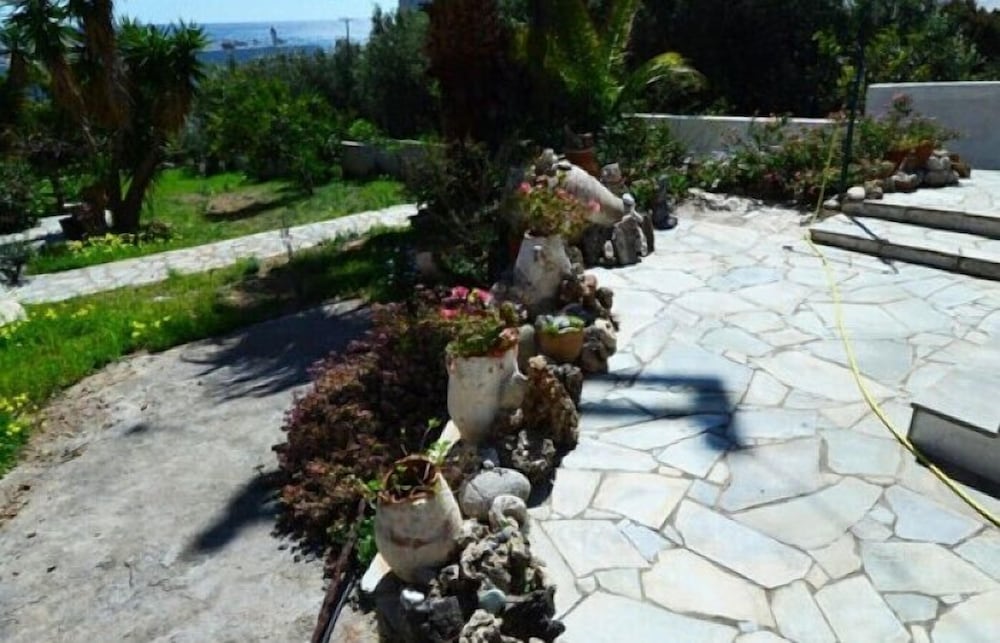 Villa Feggari