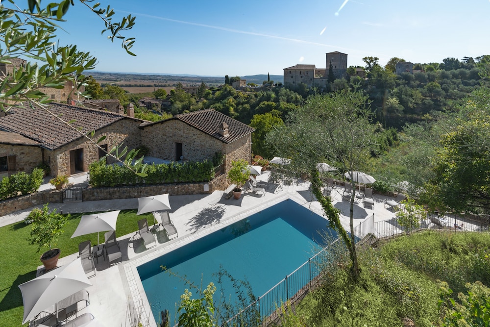 Hotel Relais Le Macine di Stigliano - Image 1