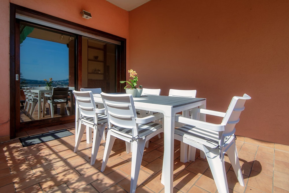 JOIVY Villa Sofia en Como — balance & terrace