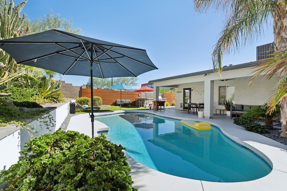 La Privada Stay-heated Pool-in North Scottsdale
