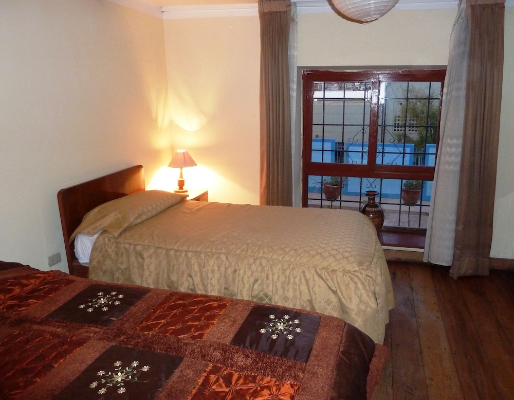 Kukuli Lodge view 2