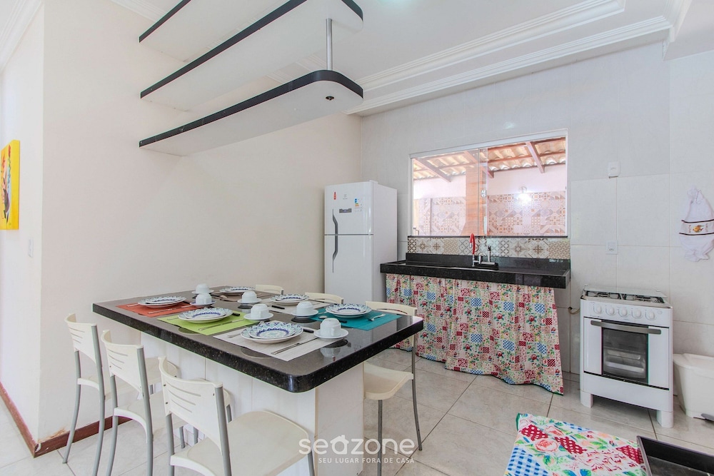 Apartments in Condominium With Pool 1km From the Beach - GIU