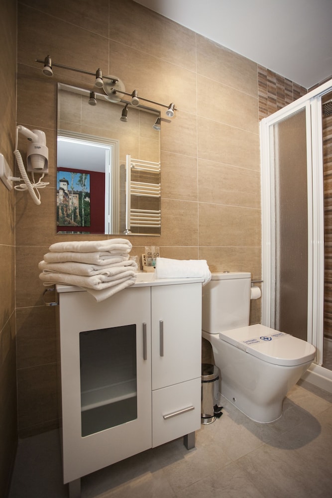 Hostal Aresol - Image 5