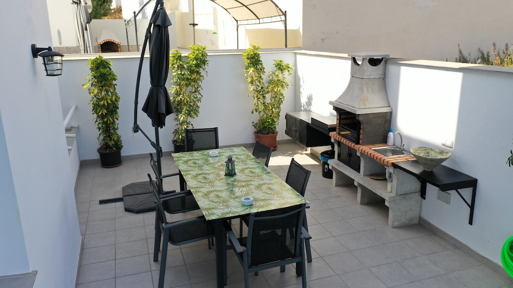 1062 Villa Picasso view 5