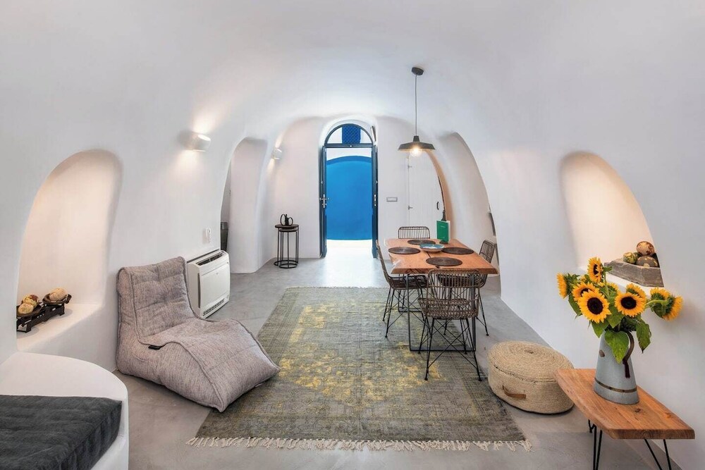 Alexis Place photo 3