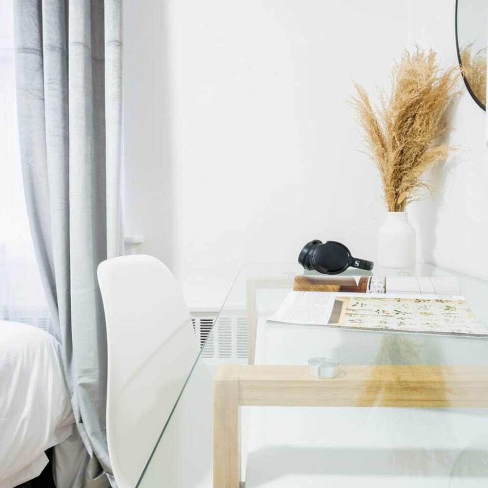 49-3b Newly Renovated 2BR W D Midtown East