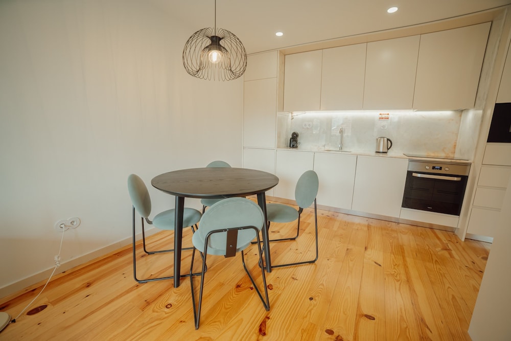 Gaia Premium D Apartment by Vacationy