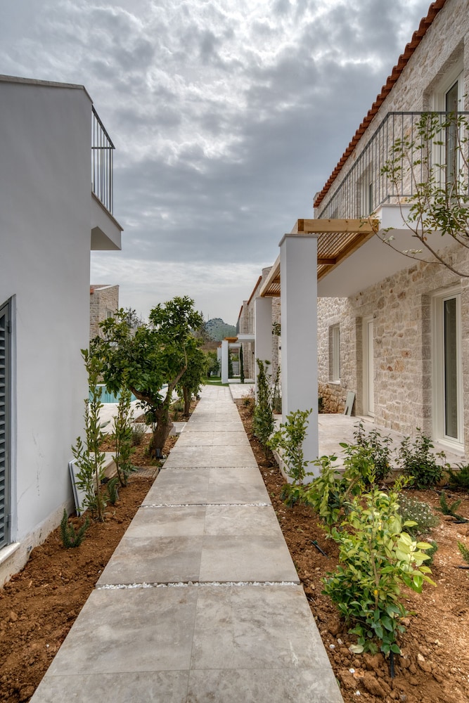 Petroulas Village