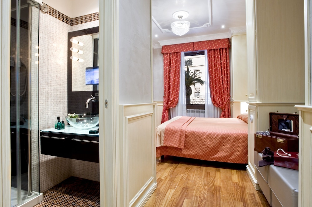 38 Viminale Street Deluxe