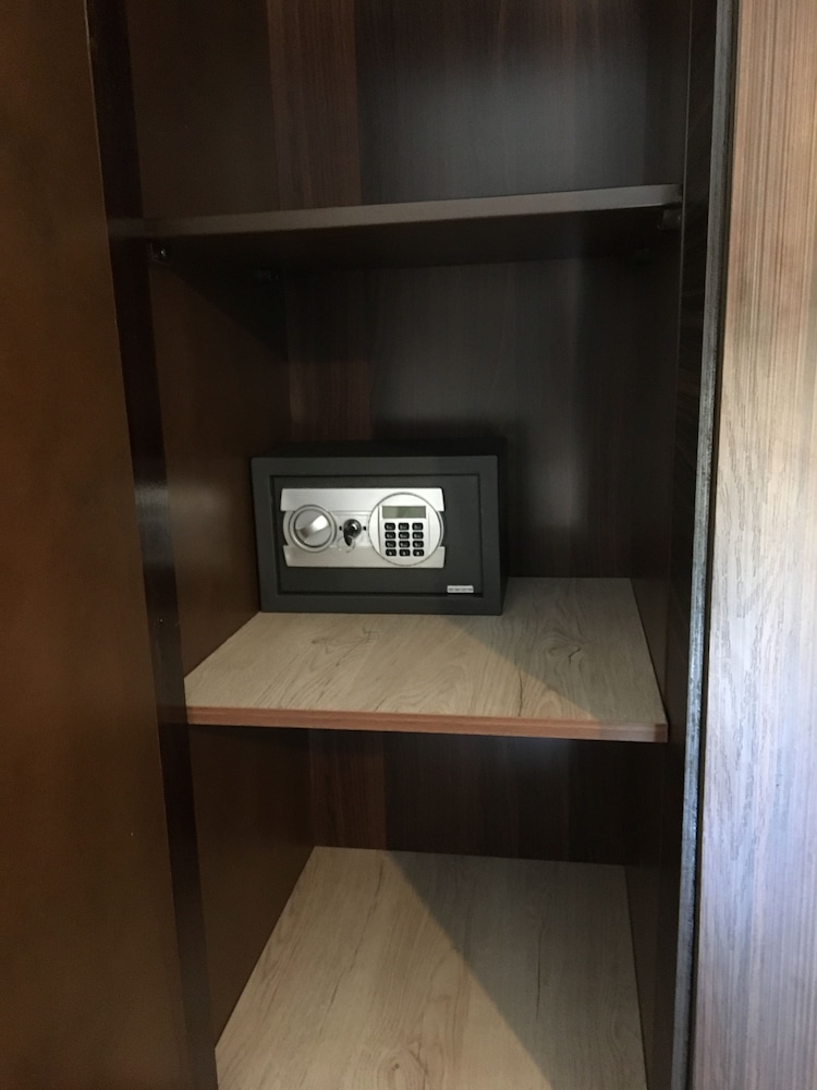 Apartment in Jdeideh Beirut view 5