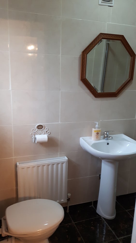 Keernaun House BB - Property Image 7