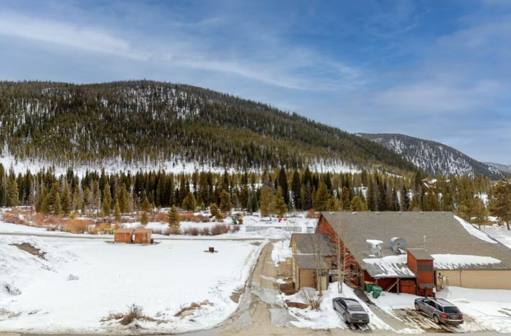 1765 Montezuma 1 Bedroom Condo