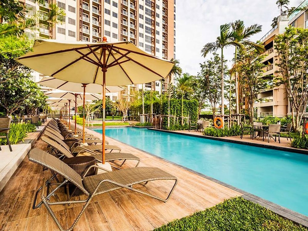 Sea View High Floor 2 Bed Room-excellent Location