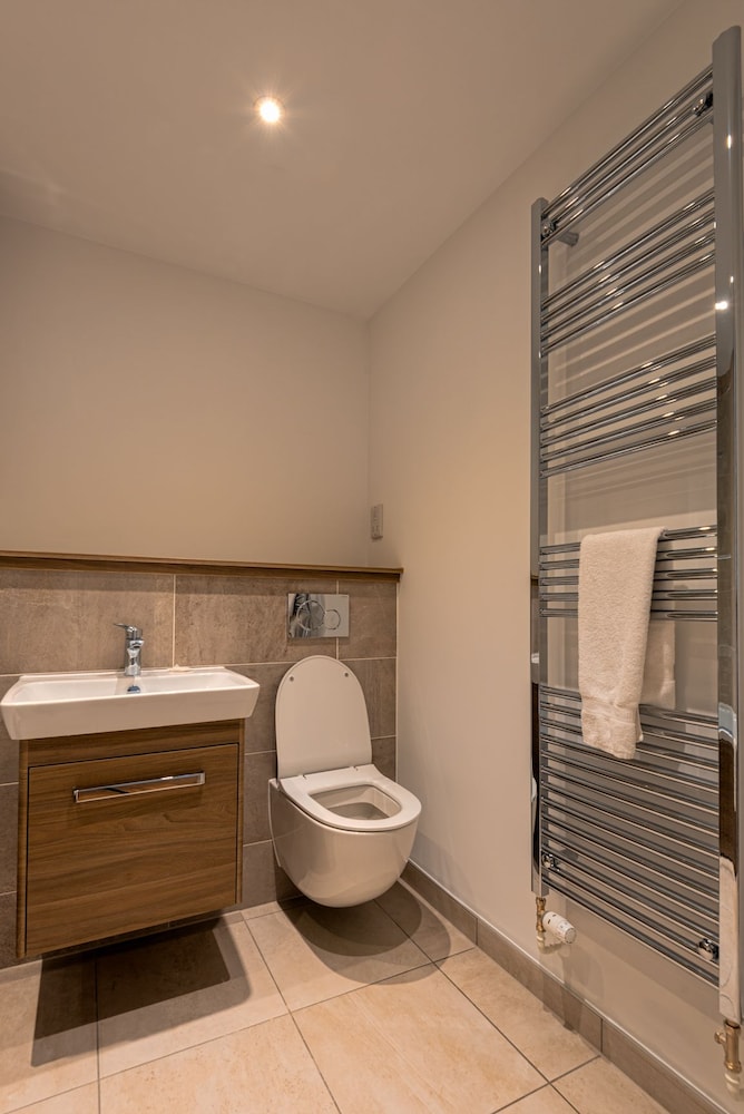 Roomy Comfortable Apartment