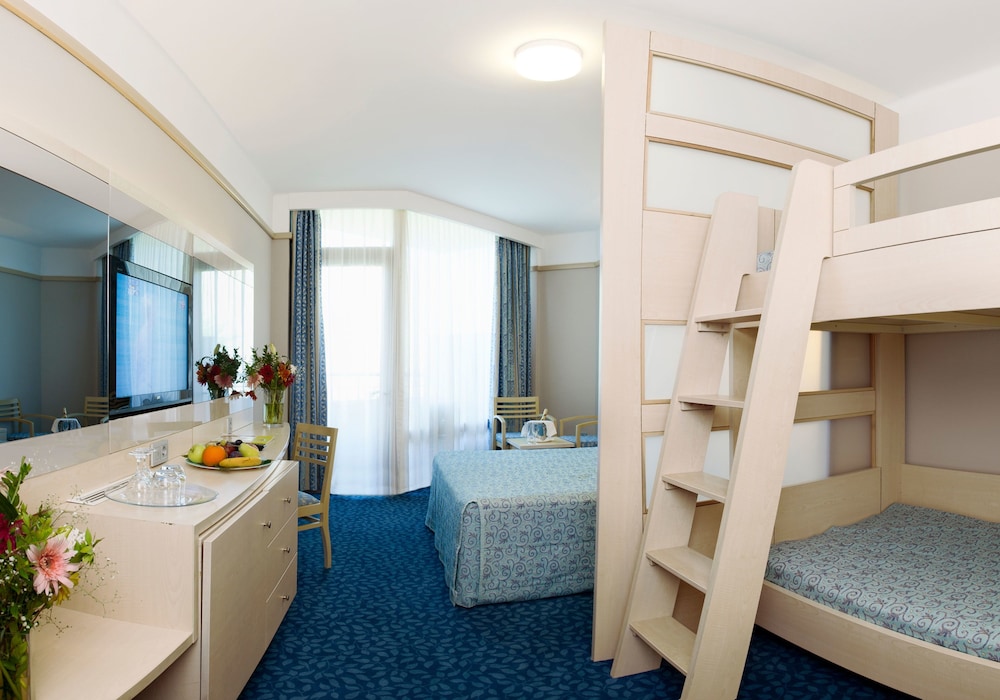 VONRESORT Golden Coast - All Inclusive
