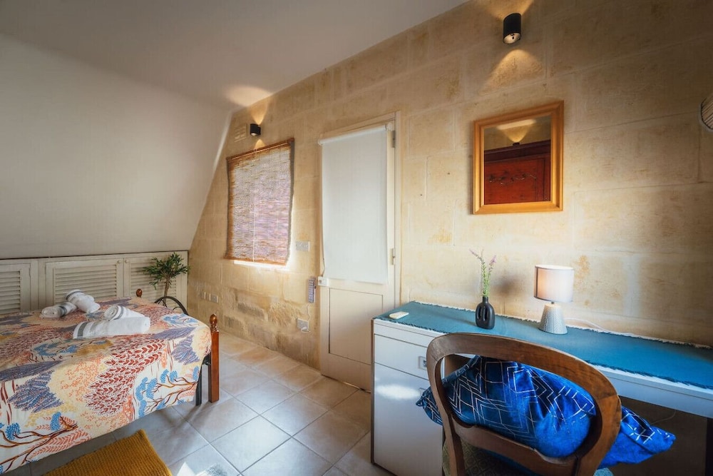 Traditional 500 Year old Gozitan Townhouse
