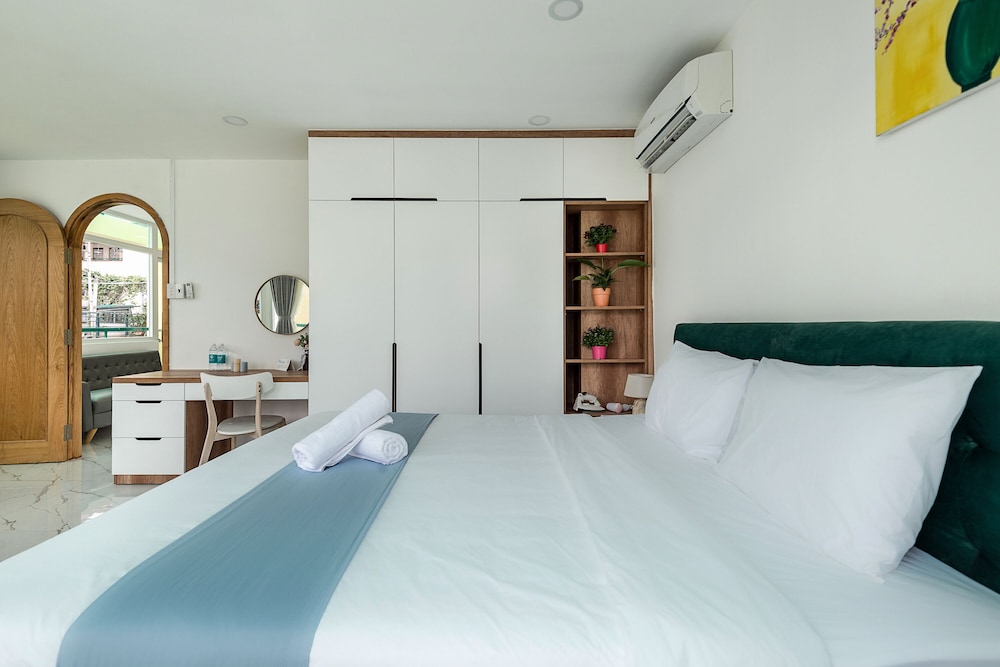 Cozrum Homes May's House