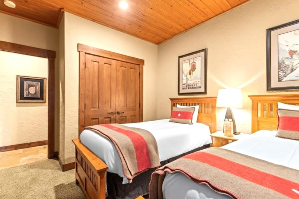 Deer Valley Bct-501 Hot Tub KBM Resorts