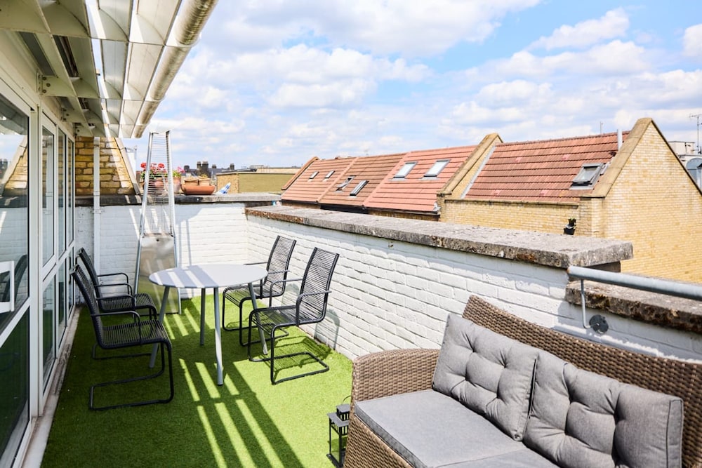 The Brick Lane Arms - Breathtaking 2bdr Penthouse With Balcony