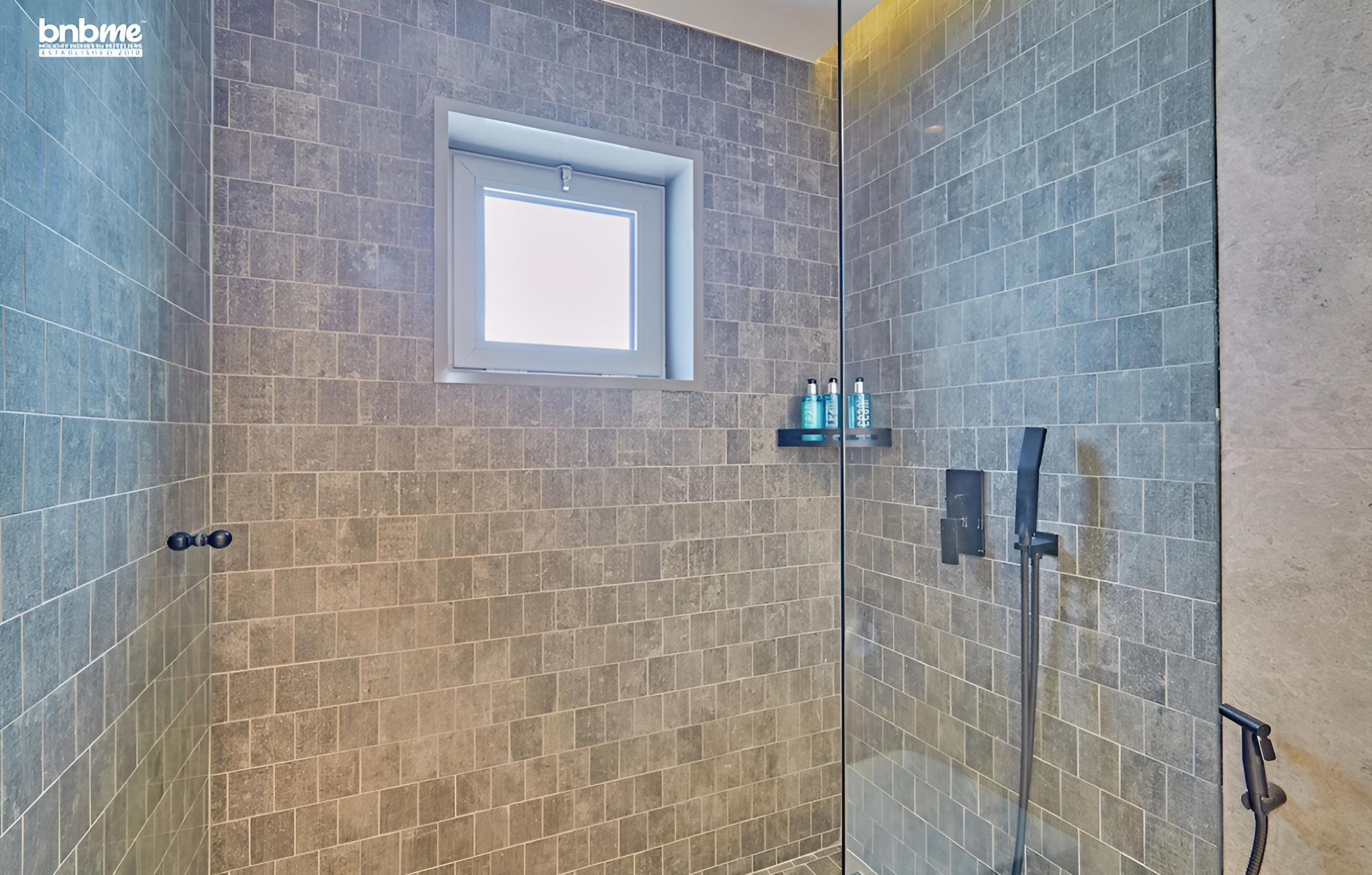4B Amna Tower 6101 by bnbme homes