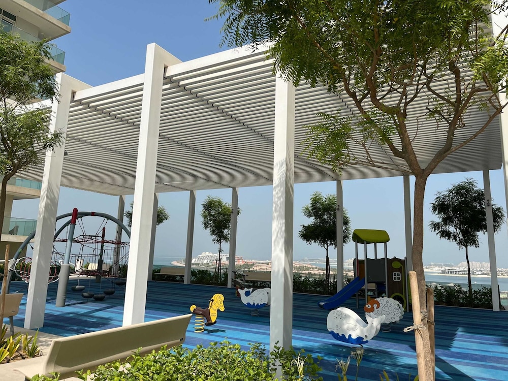 Silkhaus Building With Private Beach Sea View