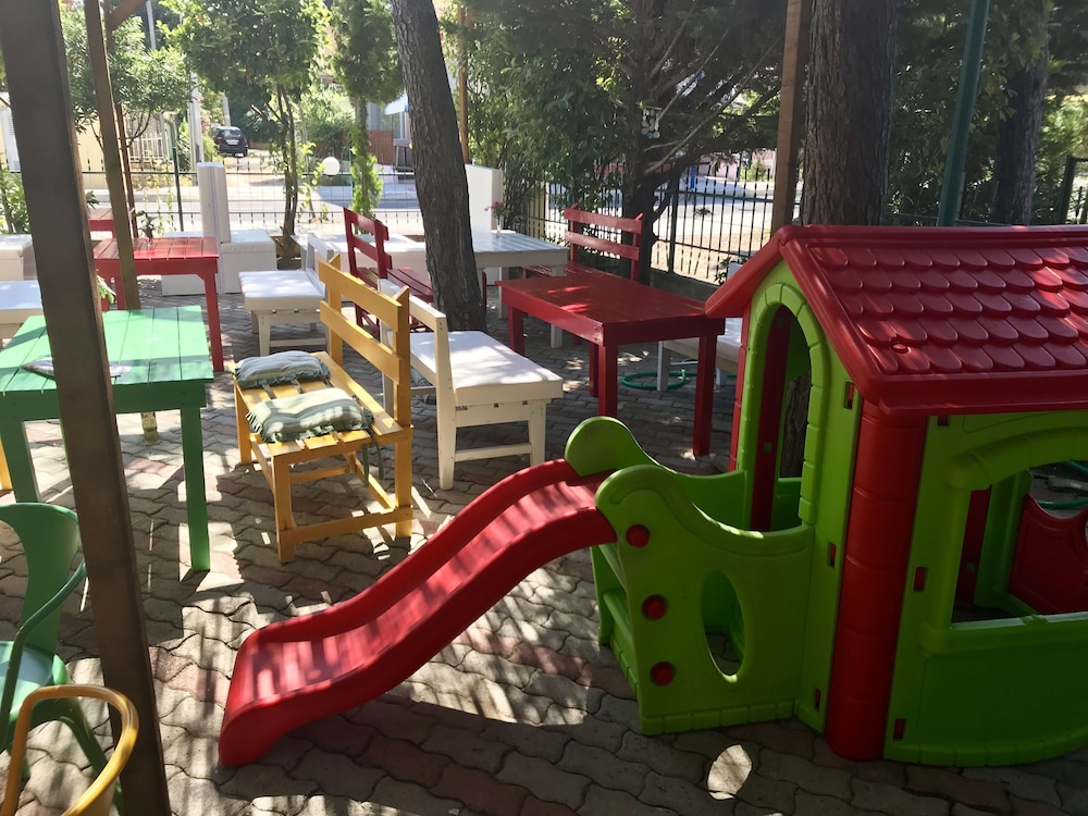The Garden Beach Hostel