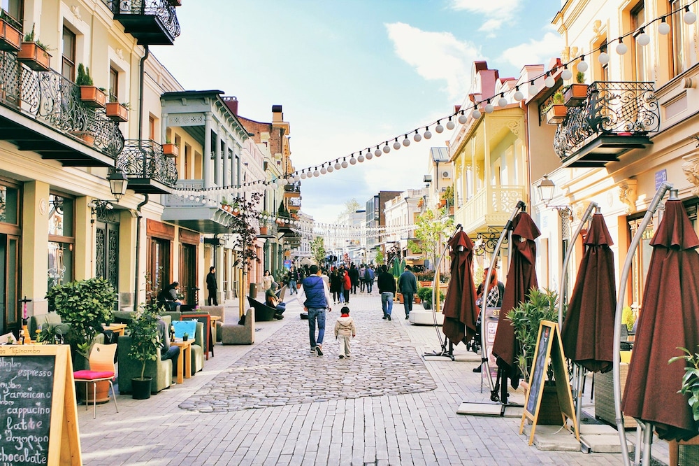 Apartment in old center of Tbilisi