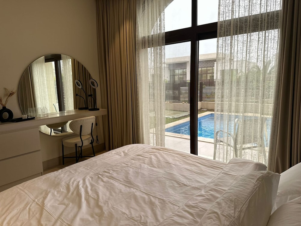One-bedroom Escape With Scenic View
