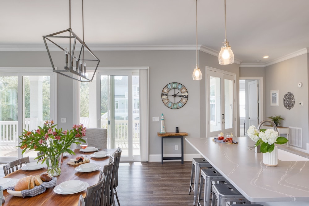 Sweetbay by Avantstay 1 Min Walk to Beach + Pool view 3