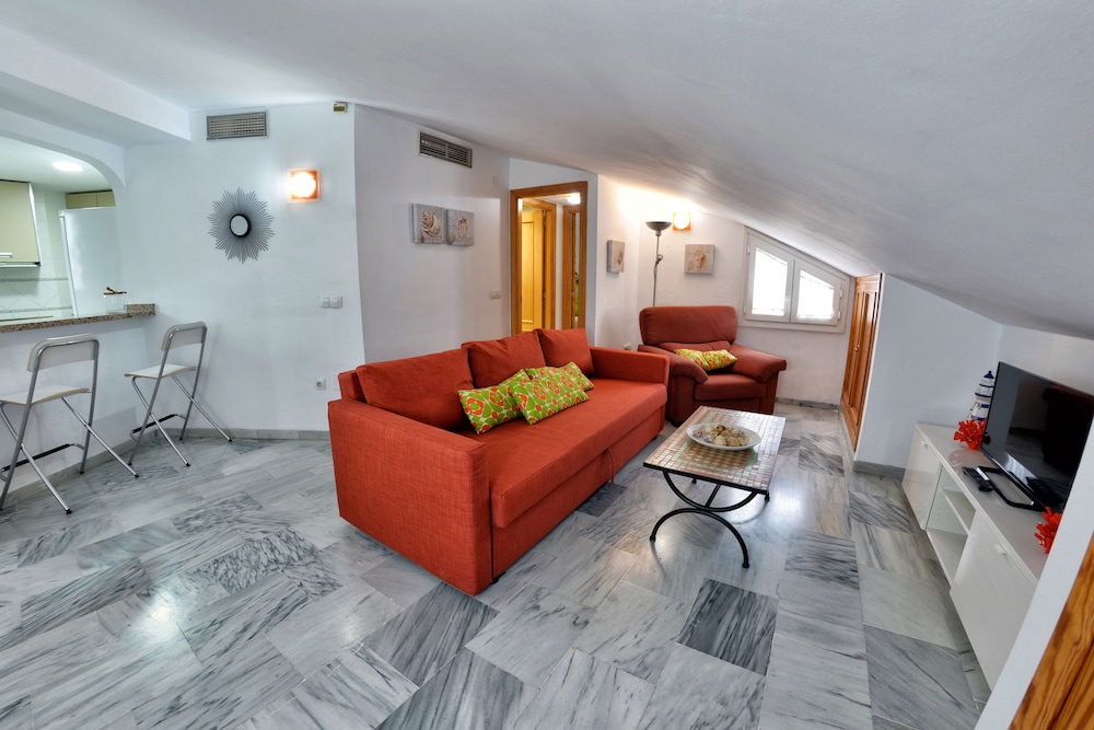 Apartamentos Maribel – WONDERSTAYS