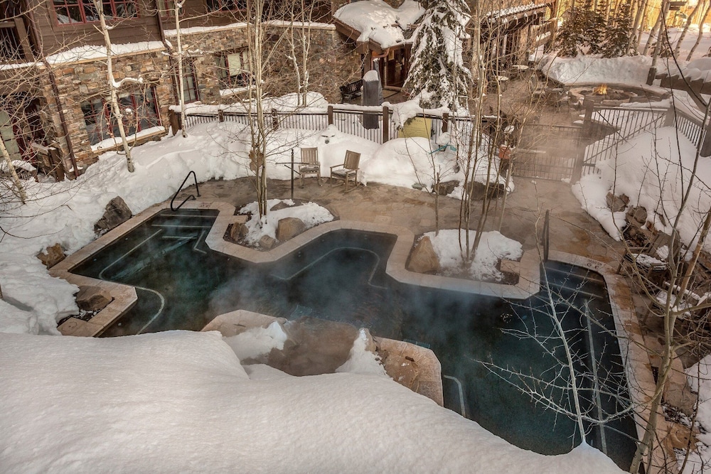Flagstaff Lodge at Deer Valley Resort - Two Bedroom Residence #305 2 Condo