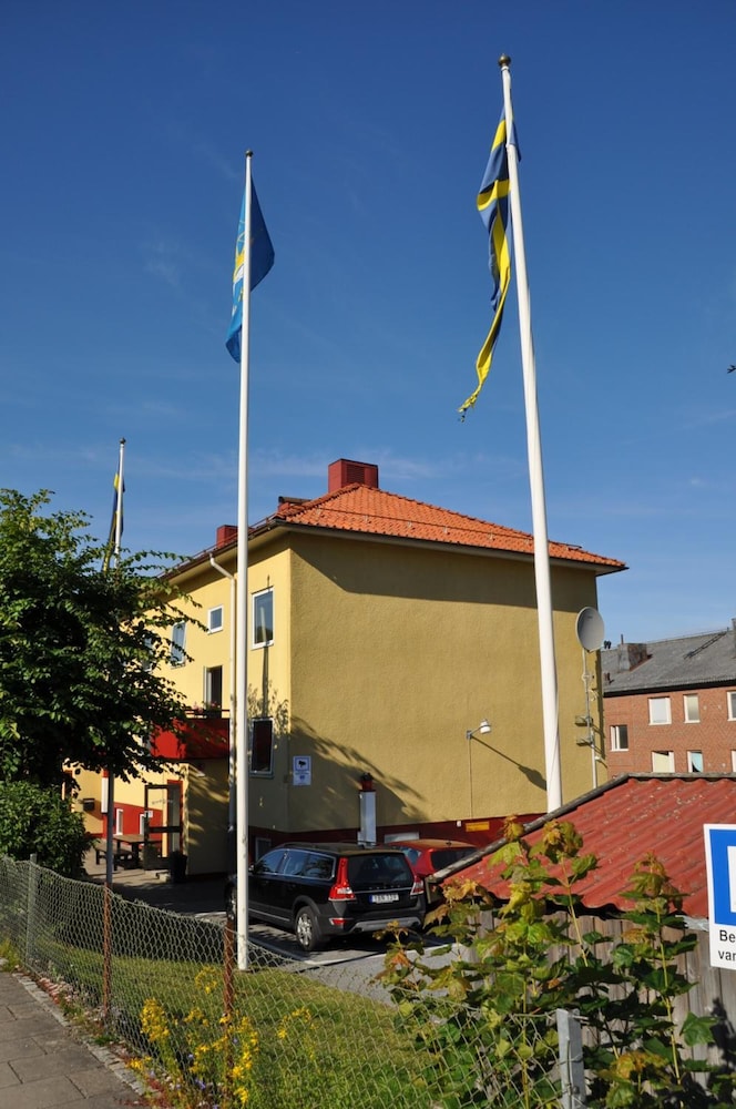Roddaren Vandrarhem - Hostel