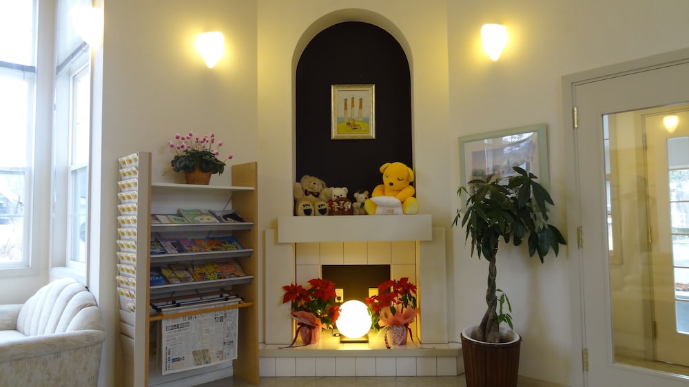 Photo 8