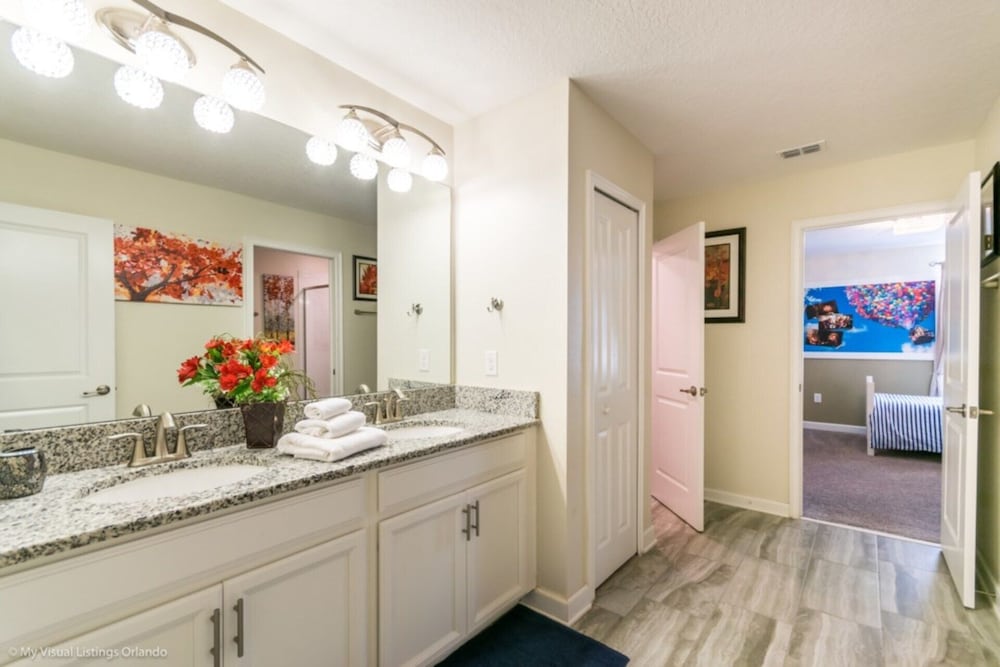 Villa in Champions Gate Resort 2509 - Image 4