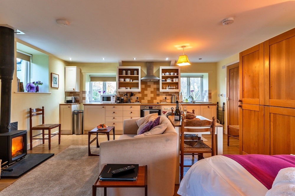 Studio in Boscastle Near Tintagel Castle
