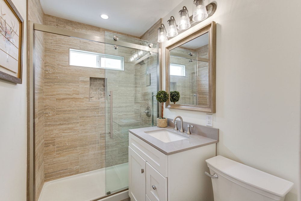 1 Mi to Chula Vista Bayfront: Home w/ Patio!
