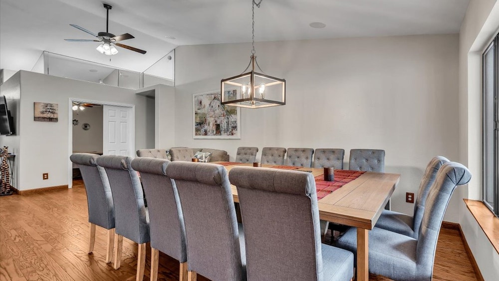Amenities Galore! Outdoor Living & Lots of Games