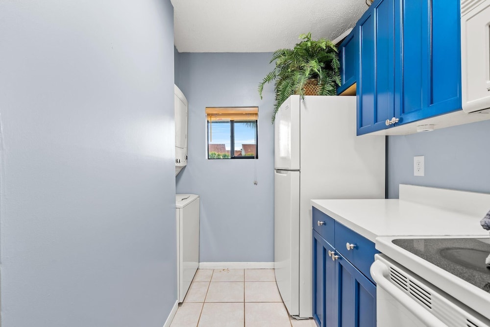 Edgewater Golf Villa 956