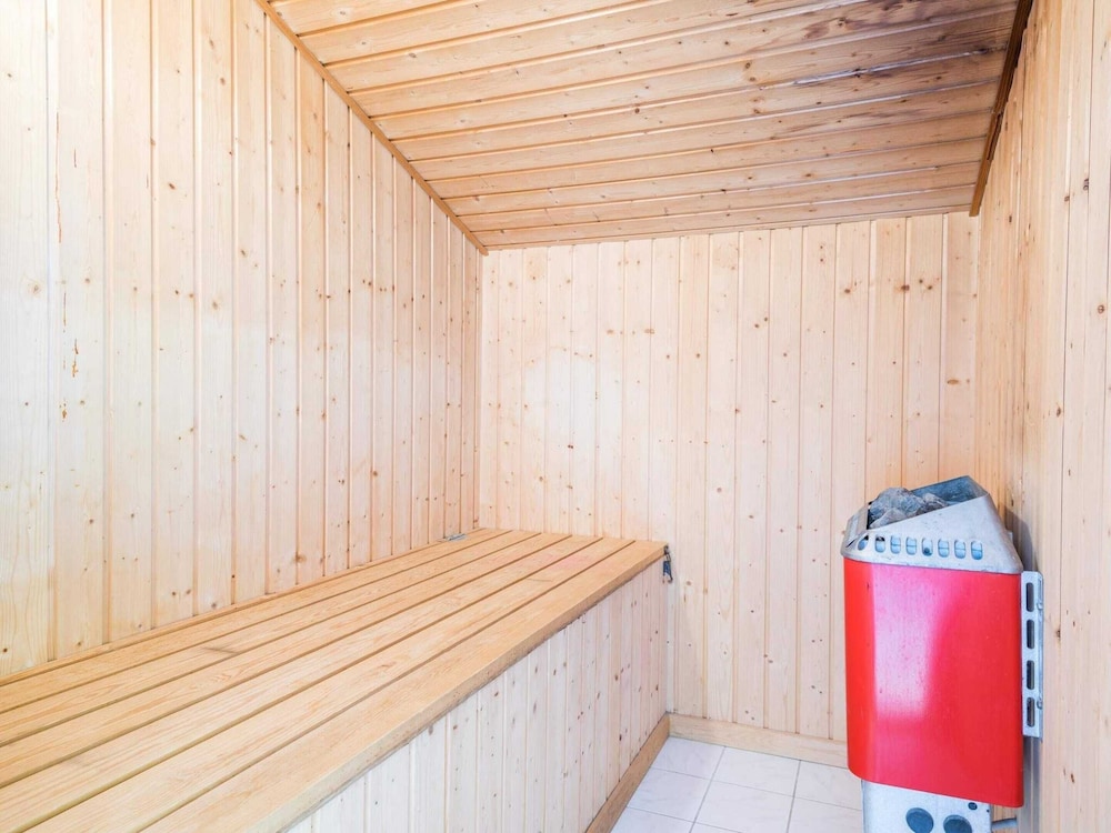 6 Person Holiday Home in Henne view 2
