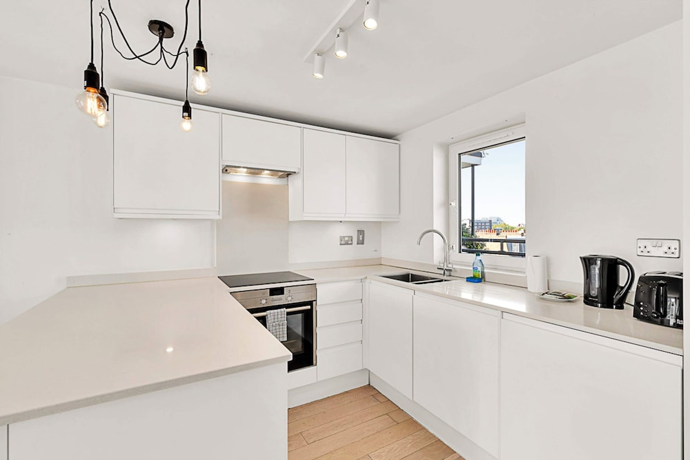 Chic Belgravia Apartment