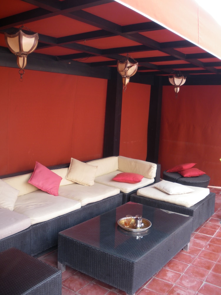 lounge