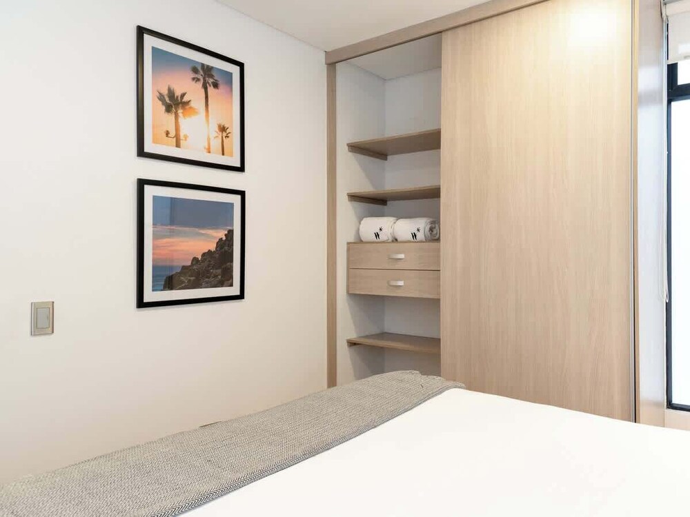 Fantastic 3 BR w/ Balcony in Laureles Medellín