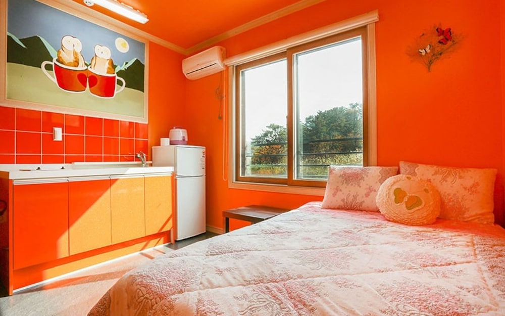 Gyeongju Twin Village Bed and Breakfast