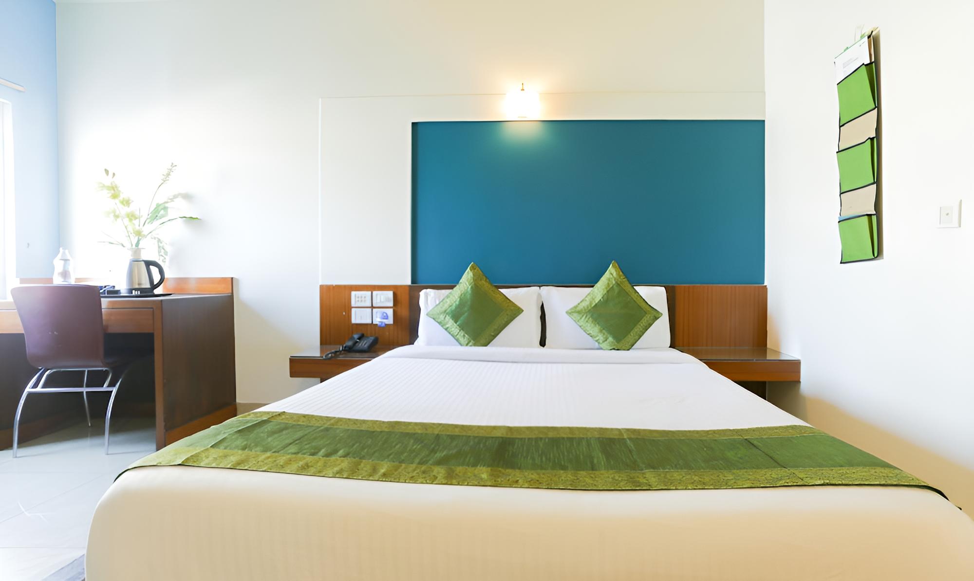 Treebo Trip Cynosure Suites